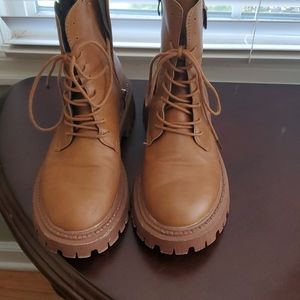 Safari boots